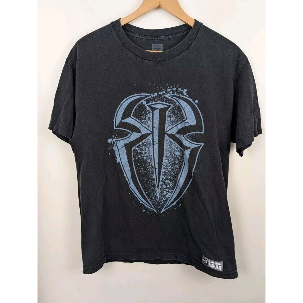 Roman Reigns Large L WWE Black T-shirt Authentic Wear Wrestling